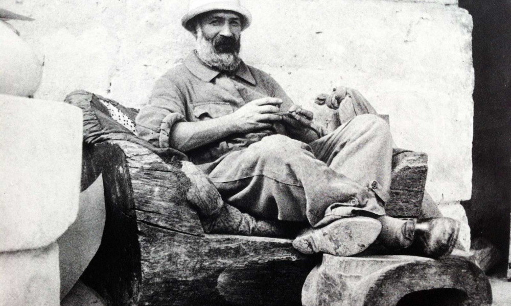 art moderne roumain, les artistes fameux roumains, art moderne et contemporain roumain, art moderne roumain, sculpture Le sculpteur roumain Constantin Brancusi, Roumanie