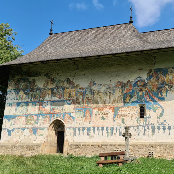 le monastere arbore en bucovine