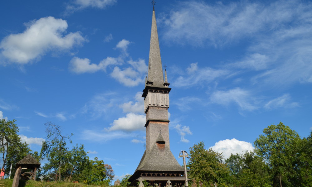 L eglise de bois de Surdesti, Maramures, Roumanie